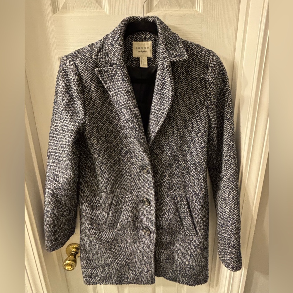 Forever 21 tweed black white coat small